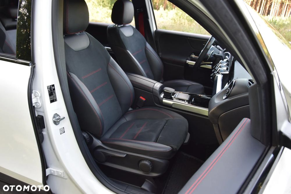 Mercedes-Benz GLB AMG 35 4-Matic - 8