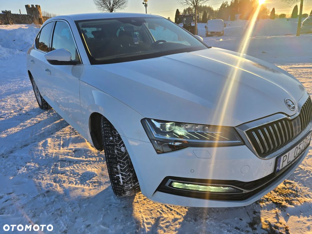 Skoda Superb 2.0 TDI SCR 4x4 Style DSG - 5