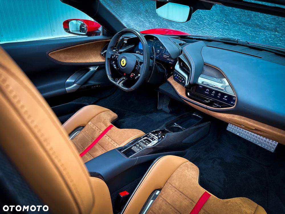 Ferrari SF90 Spider - 31