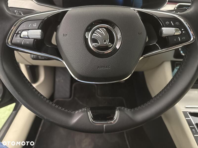 Skoda Superb 2.0 TSI Style DSG - 13