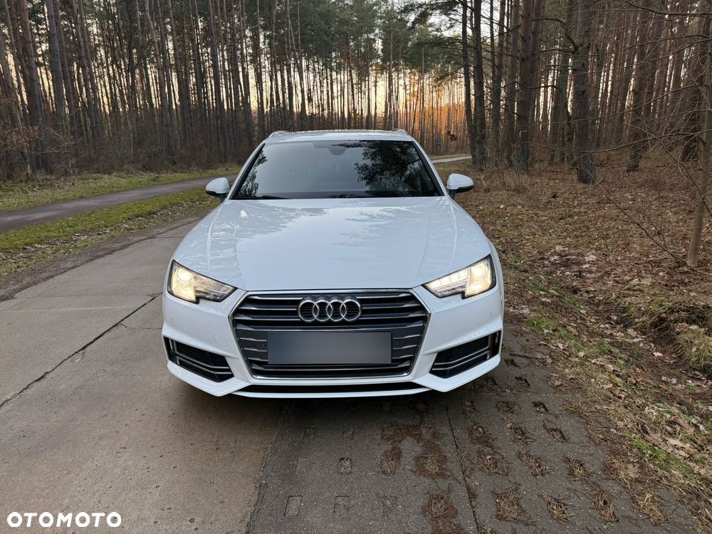 Audi A4 Avant 2.0 TDI Design S tronic - 9