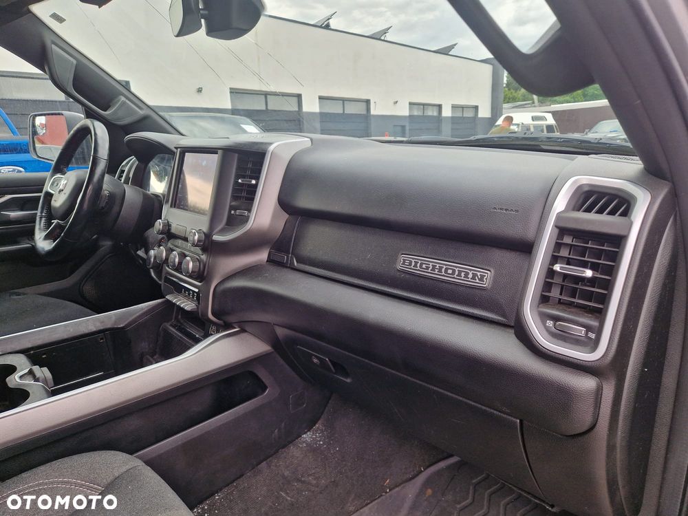 Dodge RAM - 14