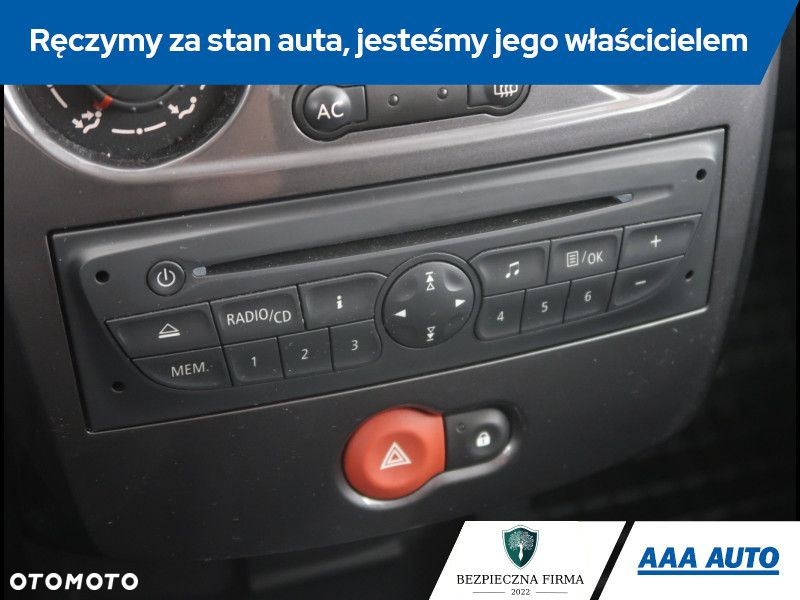 Renault Clio - 16