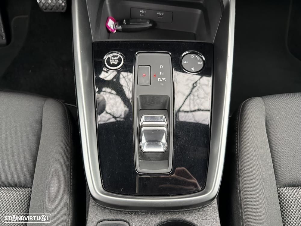 Audi A3 Limousine 30 TFSI S tronic sport - 25