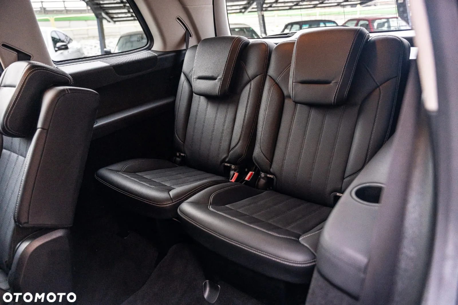 Mercedes-Benz GL - 23