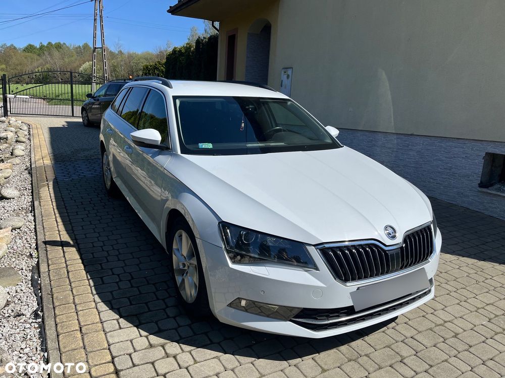 Skoda Superb 1.6 TDI Ambition DSG - 2