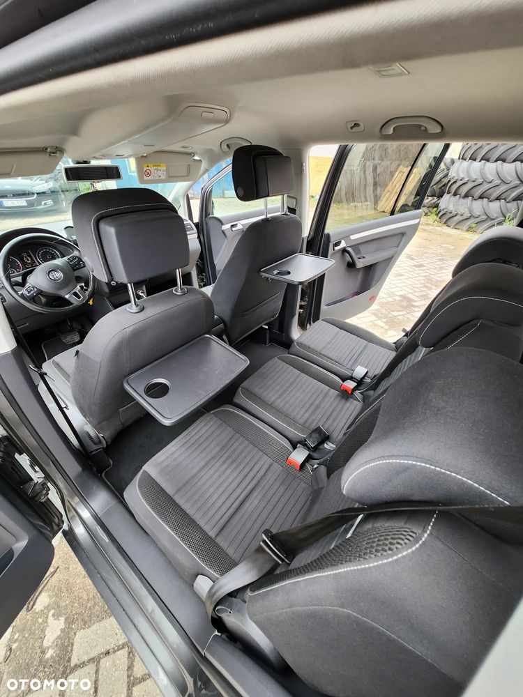 Volkswagen Touran 1.6 TDI DPF Highline DSG - 8