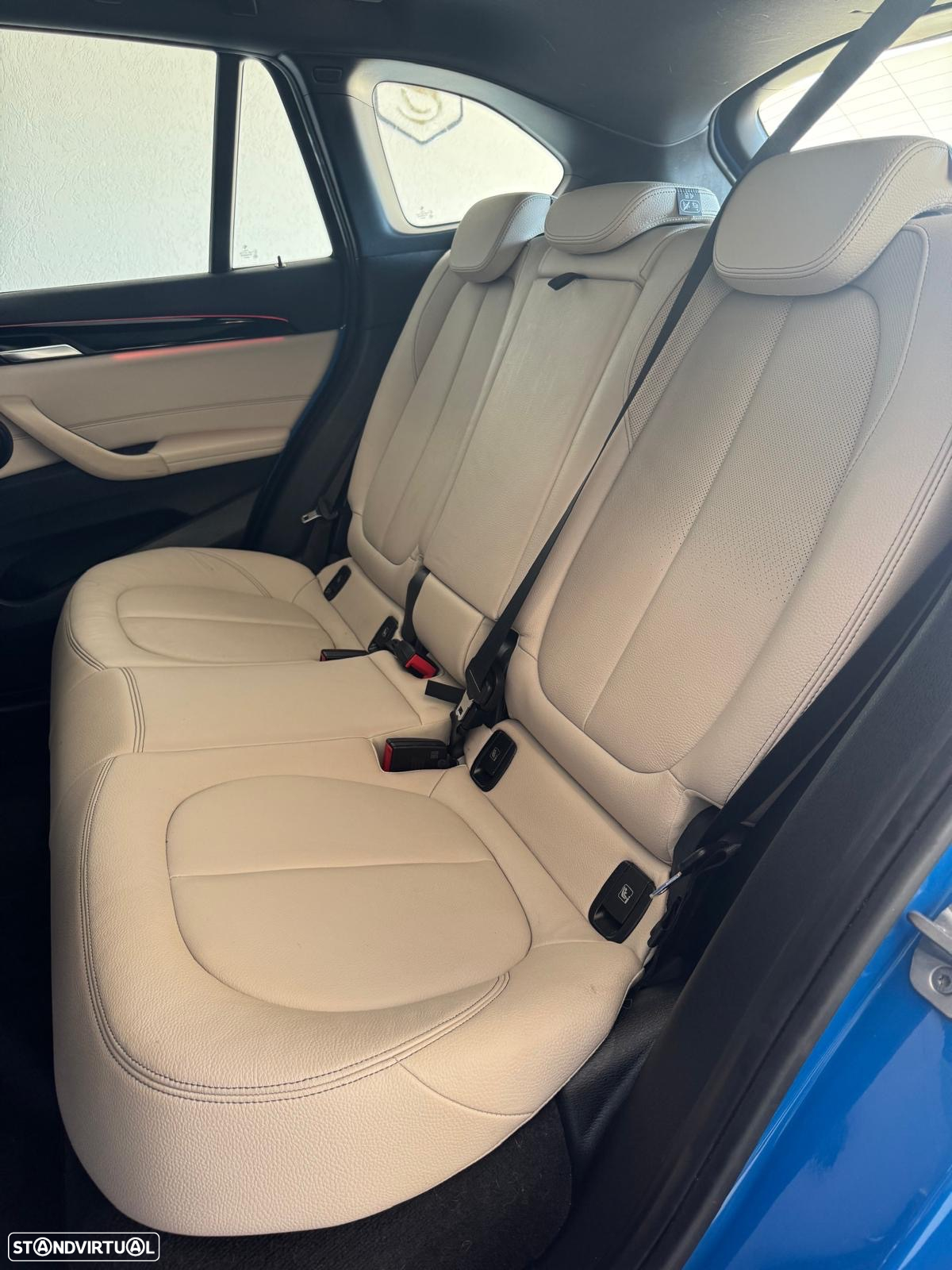 BMW X1 25 e xDrive Pack M - 12