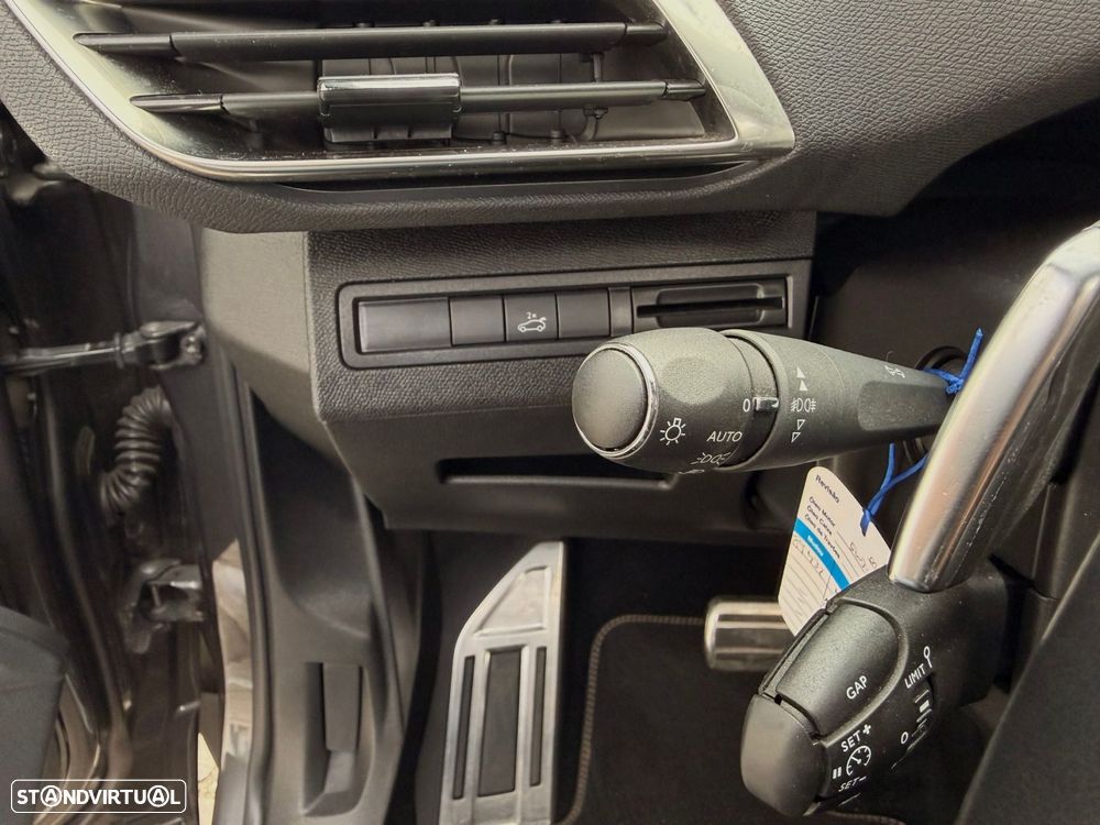 Peugeot 3008 1.5 BlueHDi GT Line EAT8 - 48