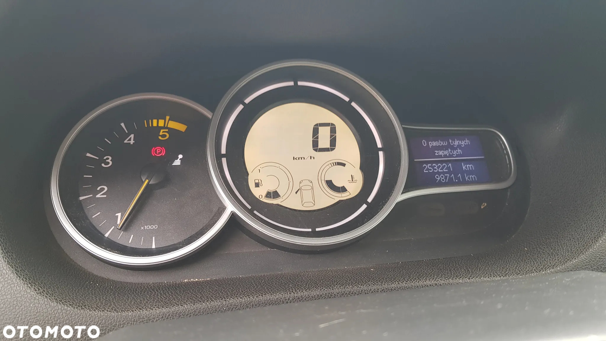Renault Megane - 9