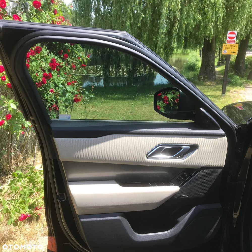 Land Rover Range Rover Velar 2.0 Si4 R-Dynamic HSE - 5