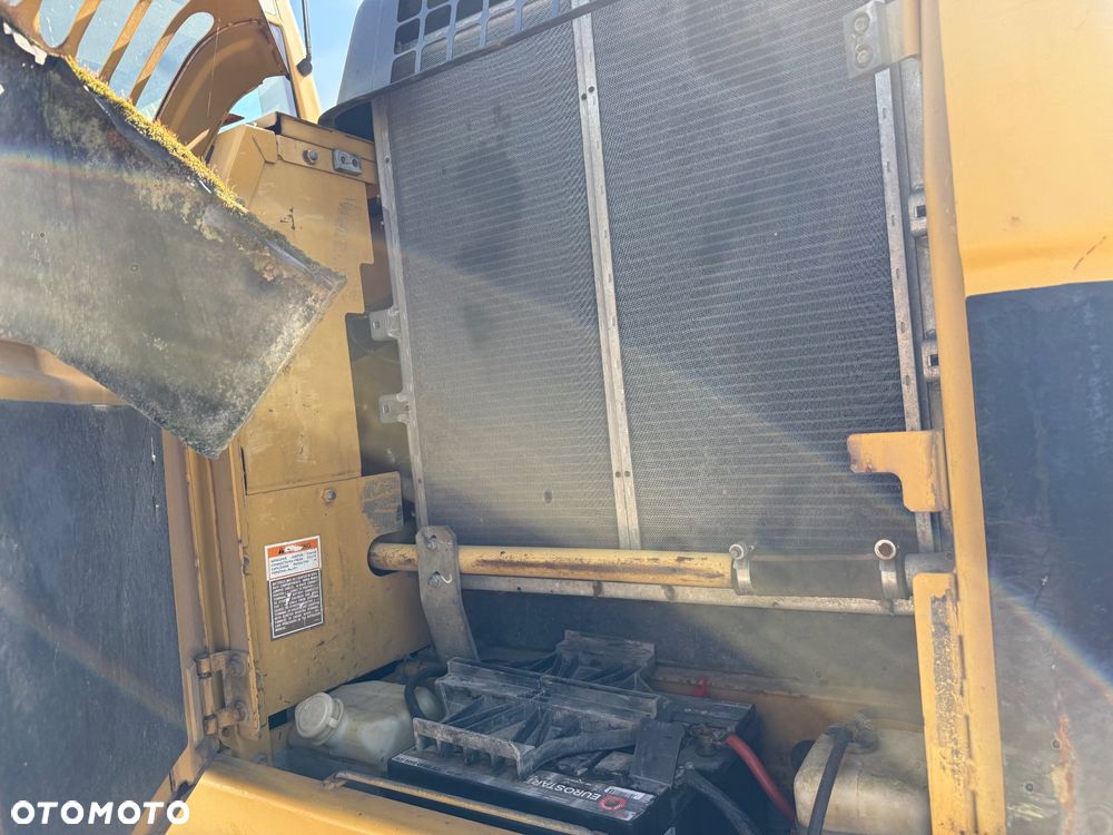 Caterpillar 318 CL - 11