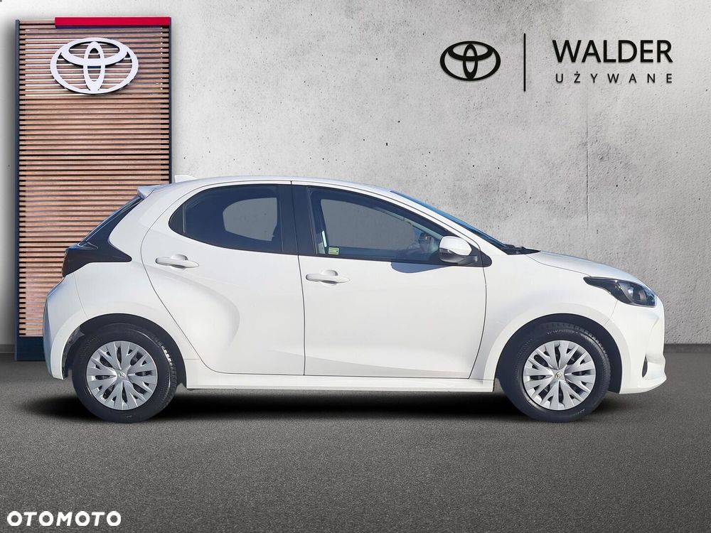 Toyota Yaris - 8