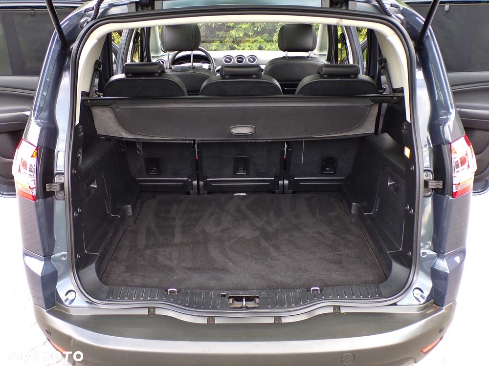 Ford S-Max 2.0 TDCi DPF Titanium - 32