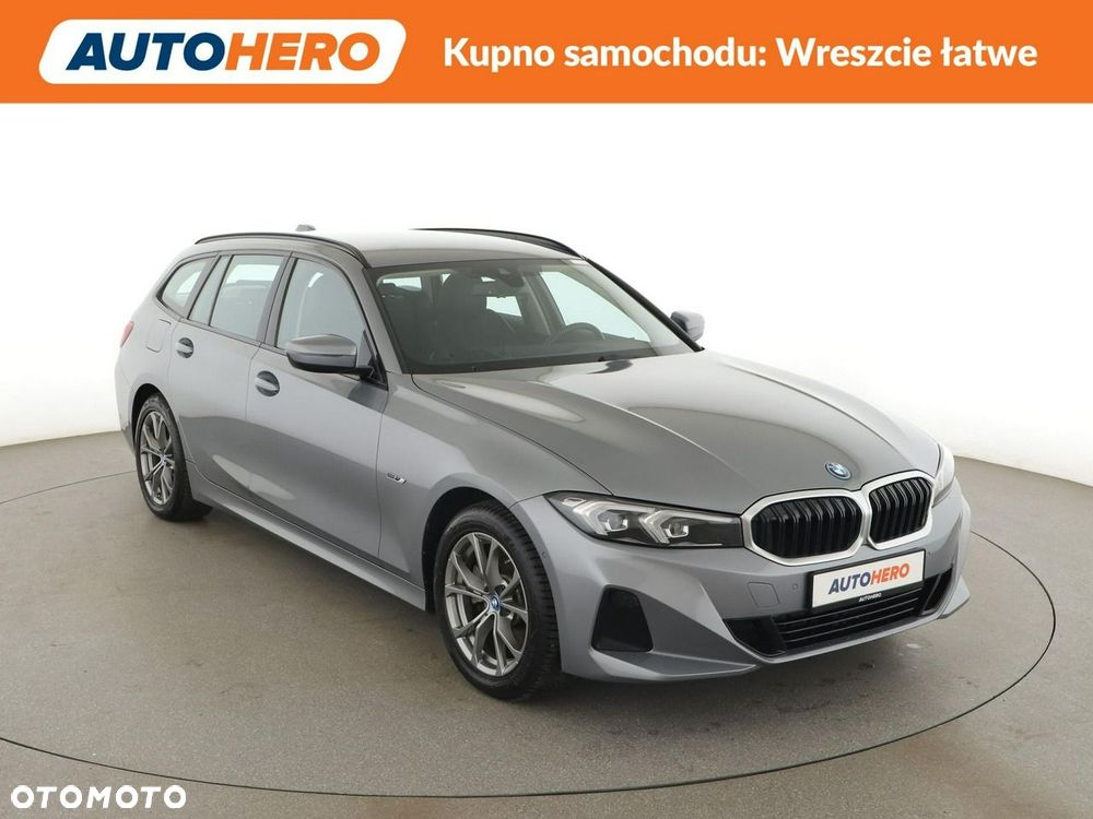 BMW Seria 3 330e PHEV - 11