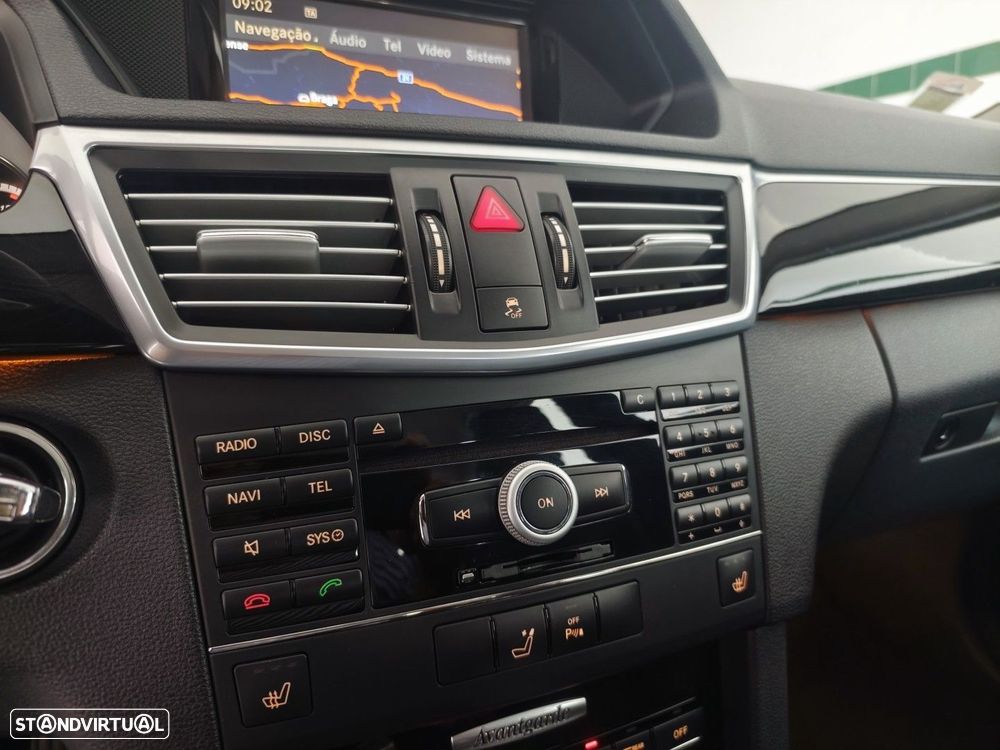 Mercedes-Benz E 250 CDi Avantgarde BlueEfficiency Auto. - 21