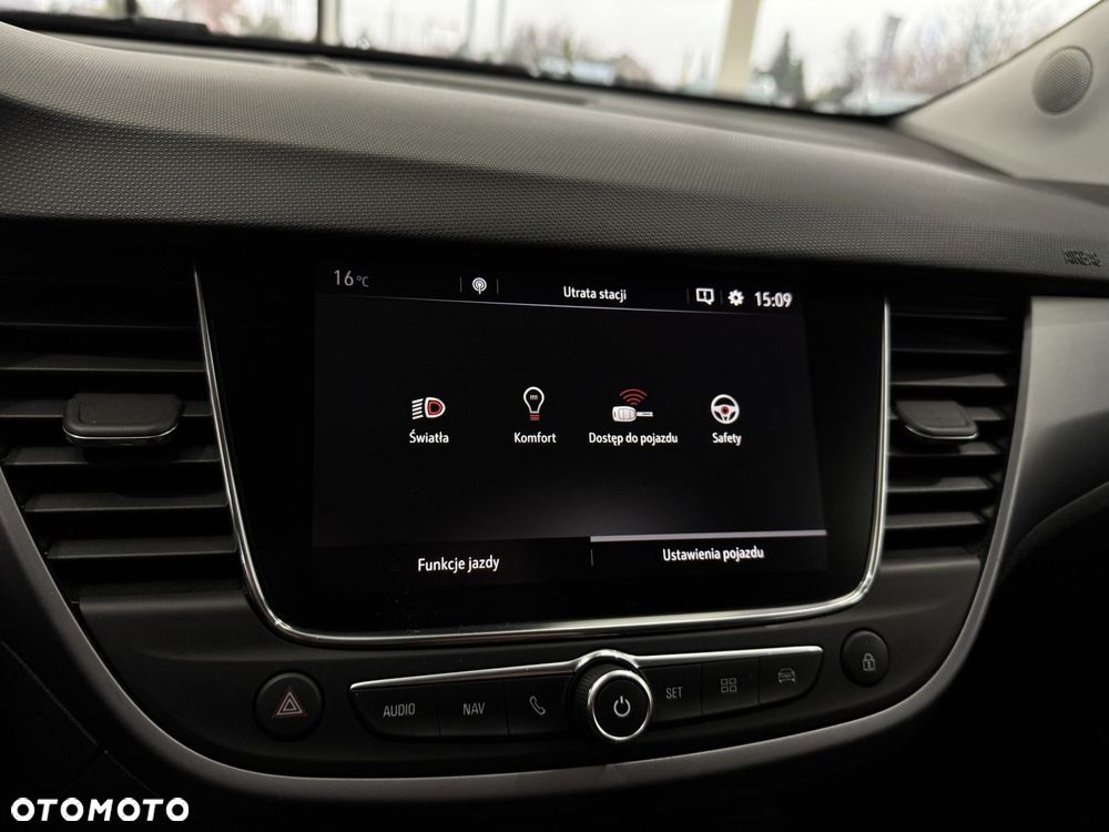 Opel Crossland X - 31