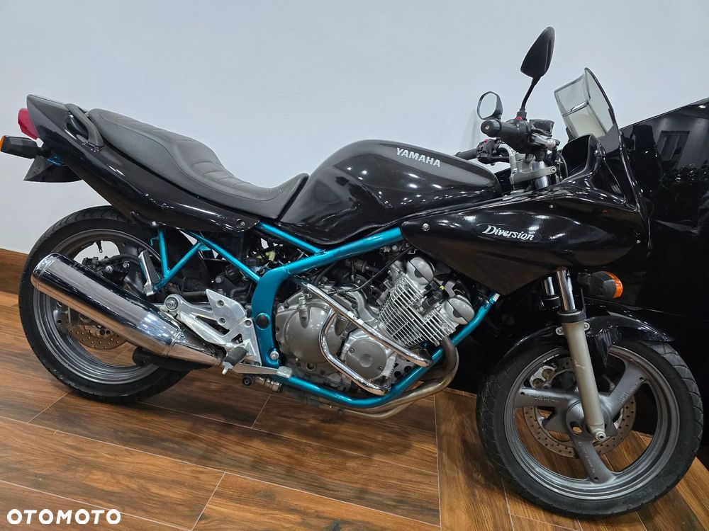 Yamaha XJ - 1