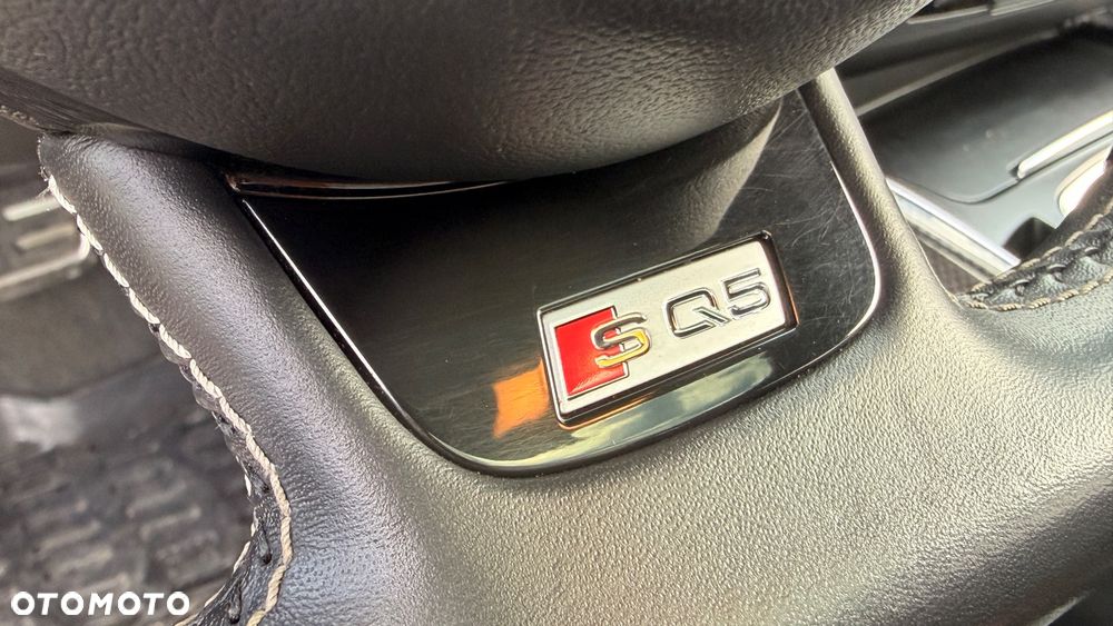 Audi SQ5 - 24
