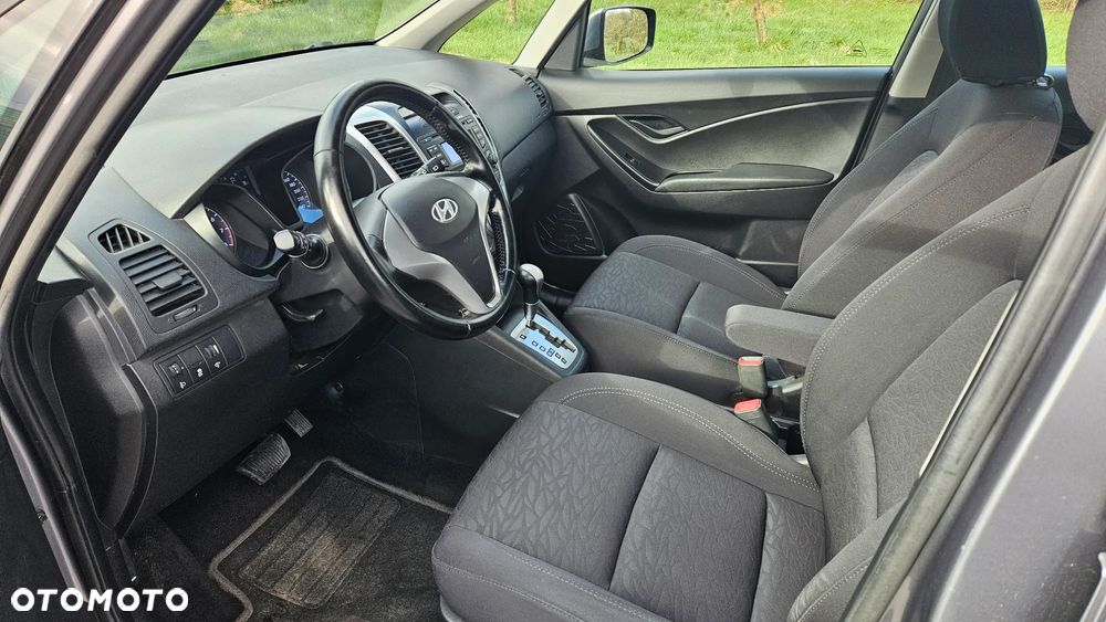 Hyundai ix20 - 11