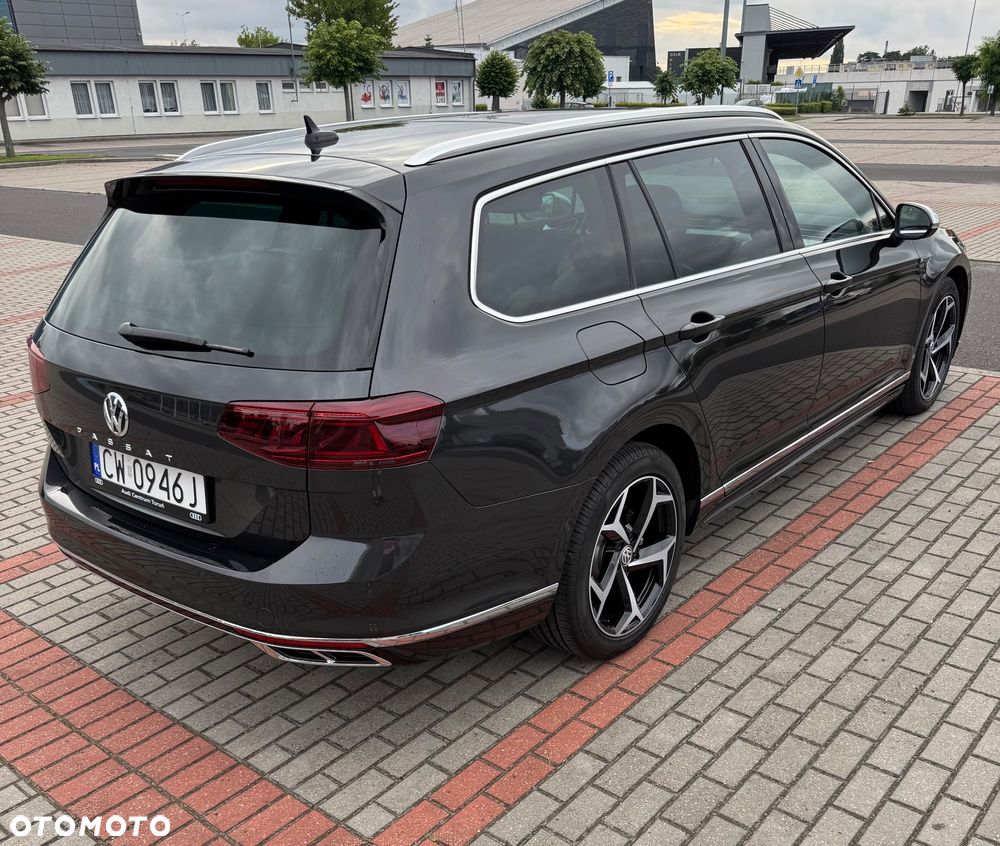 Volkswagen Passat - 40