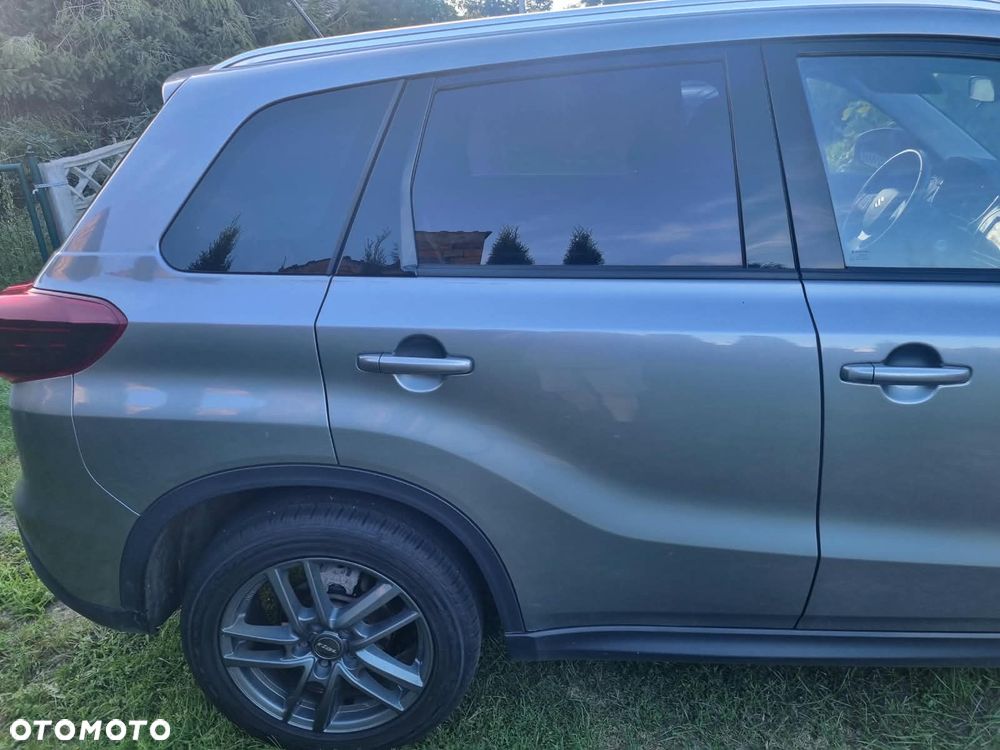 Suzuki Vitara - 8