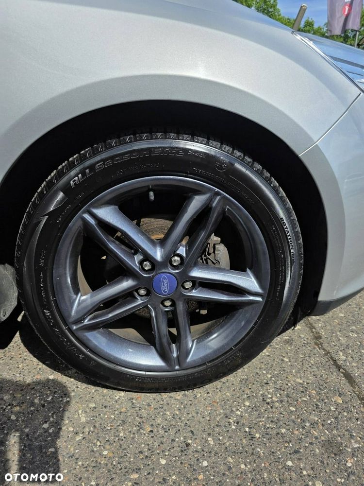 Ford Focus 1.6 TDCi DPF SYNC Edition - 30