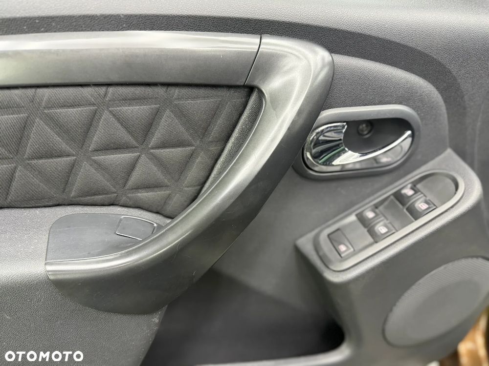 Dacia Logan 0.9 TCE Prestige - 19