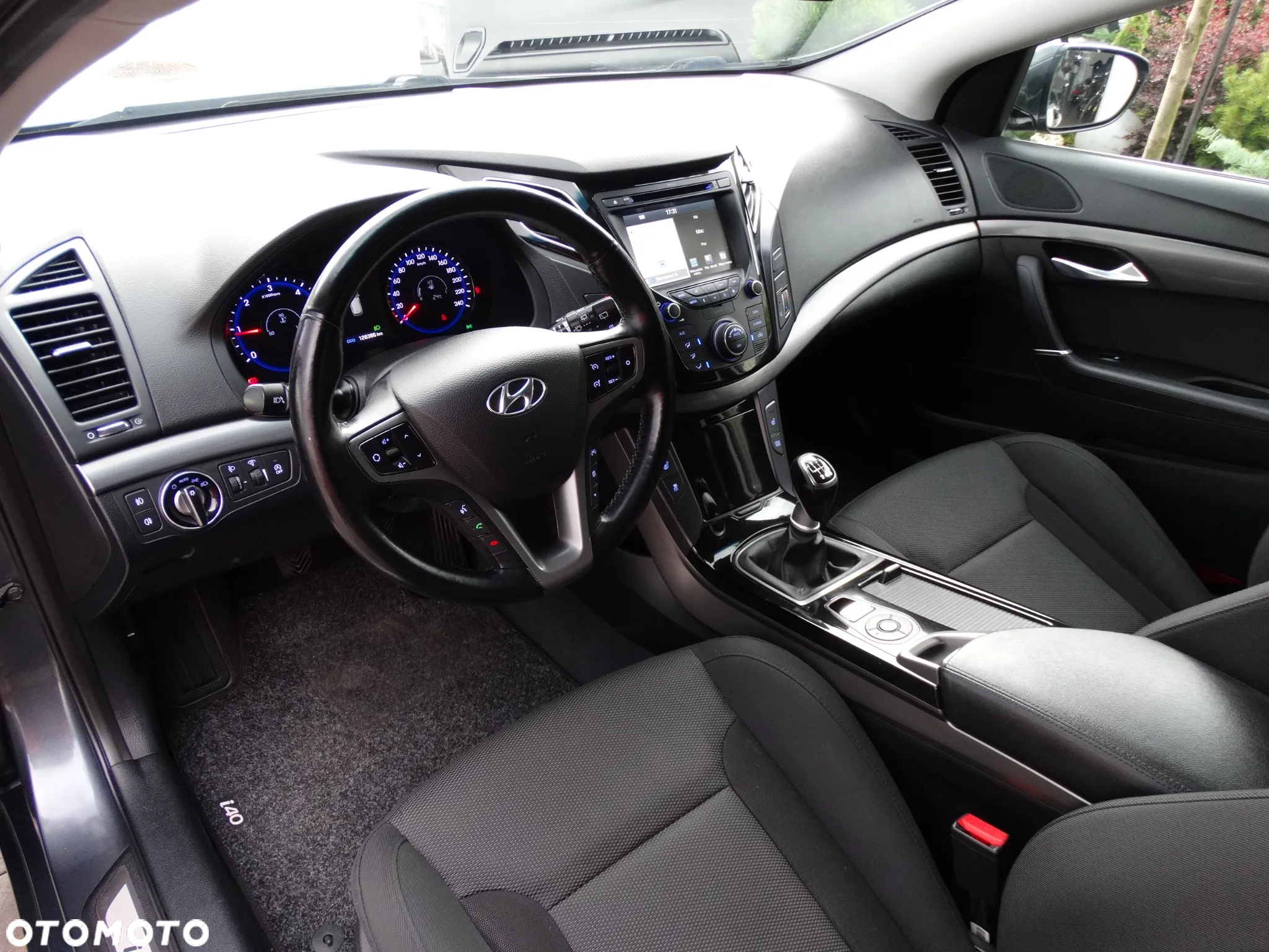 Hyundai i40 Kombi 1.7 CRDi Premium - 5