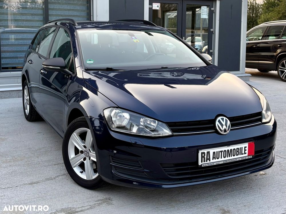 Volkswagen Golf 1.6 TDI BlueMotion Technology Cup - 1