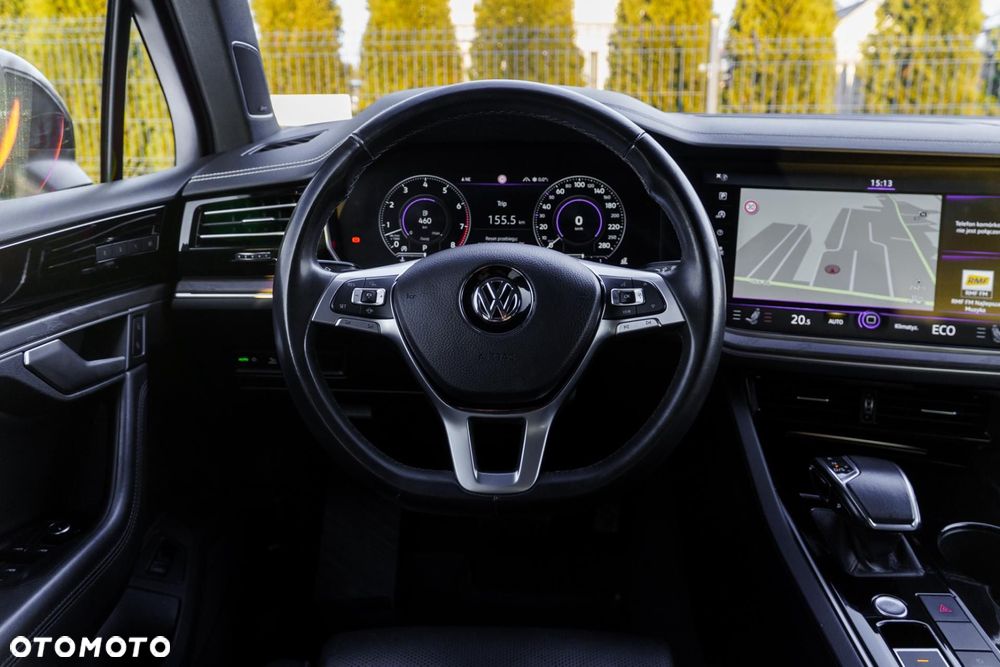 Volkswagen Touareg 3.0 V6 TFSI 4Motion R-Line - 11