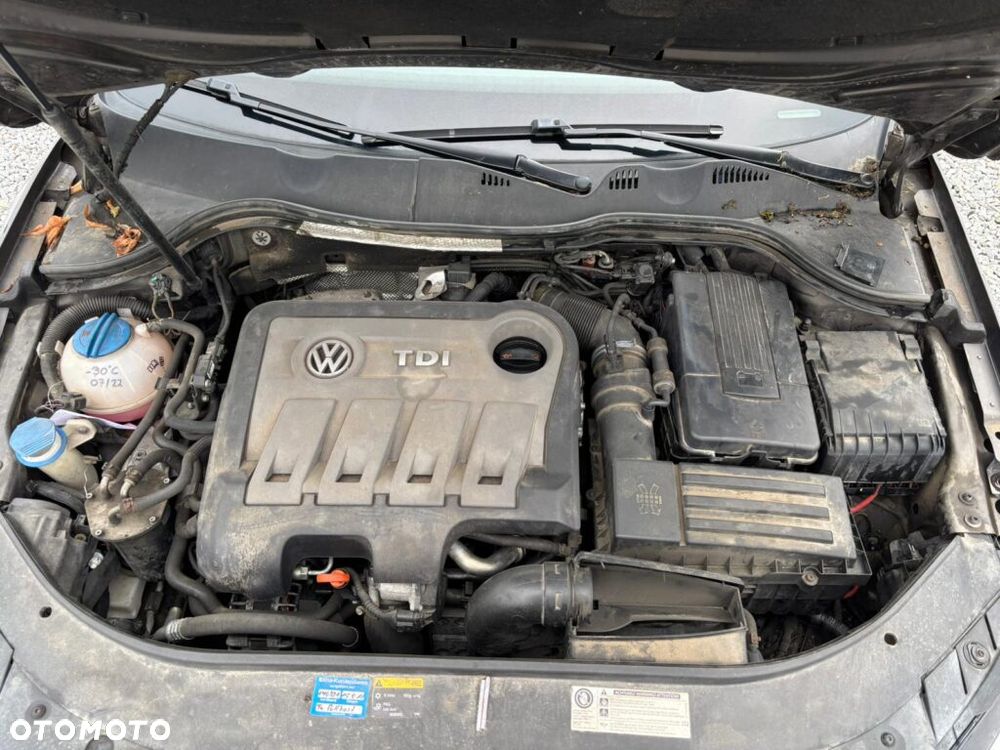 Volkswagen Passat 2.0 Blue TDI DSG SCR Comfortline - 13