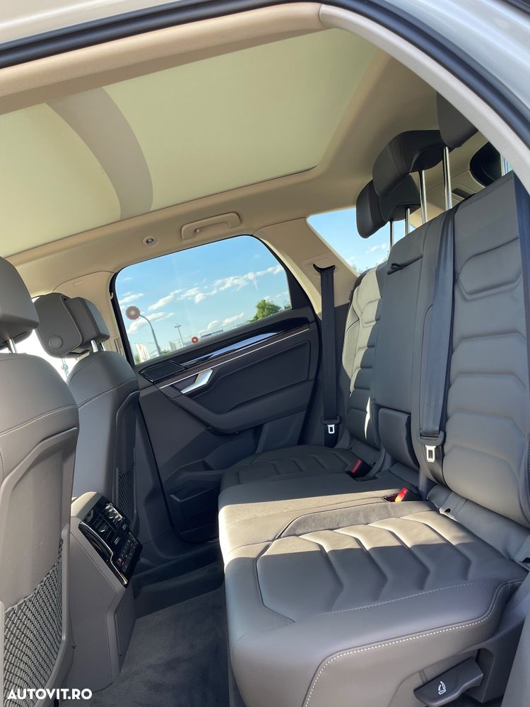 Volkswagen Touareg V6 TSI eHybrid PHEV Elegance - 13