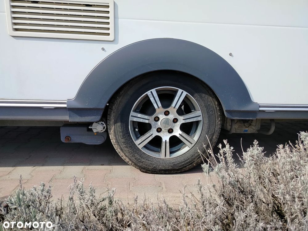 Coachman Pastiche 520/4 - 37