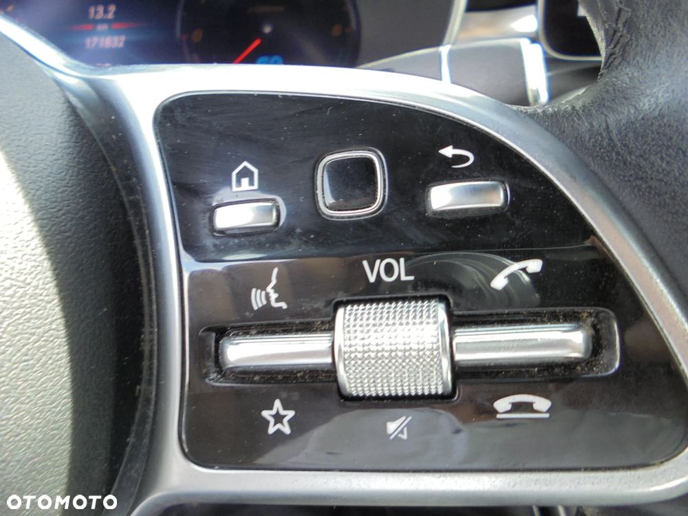 Mercedes-Benz GLC 300 de 4Matic 9G-TRONIC - 24