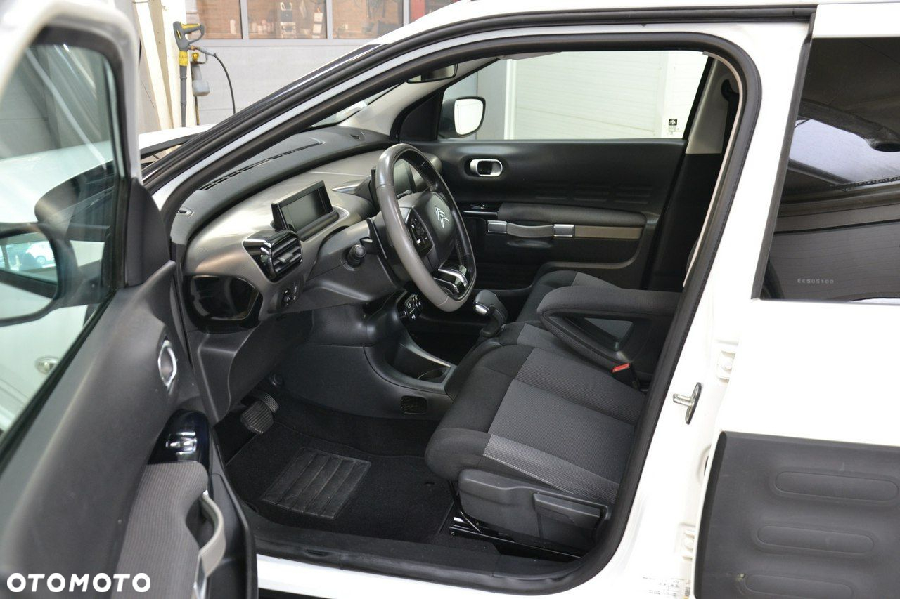 Citroën C4 Cactus - 17
