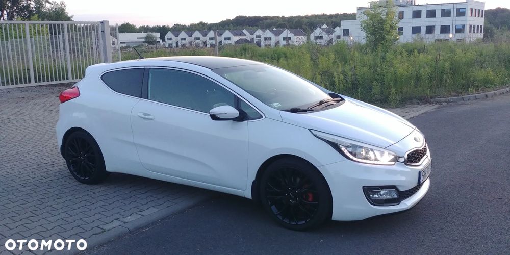 Kia Ceed 1.6 GDI L - 17