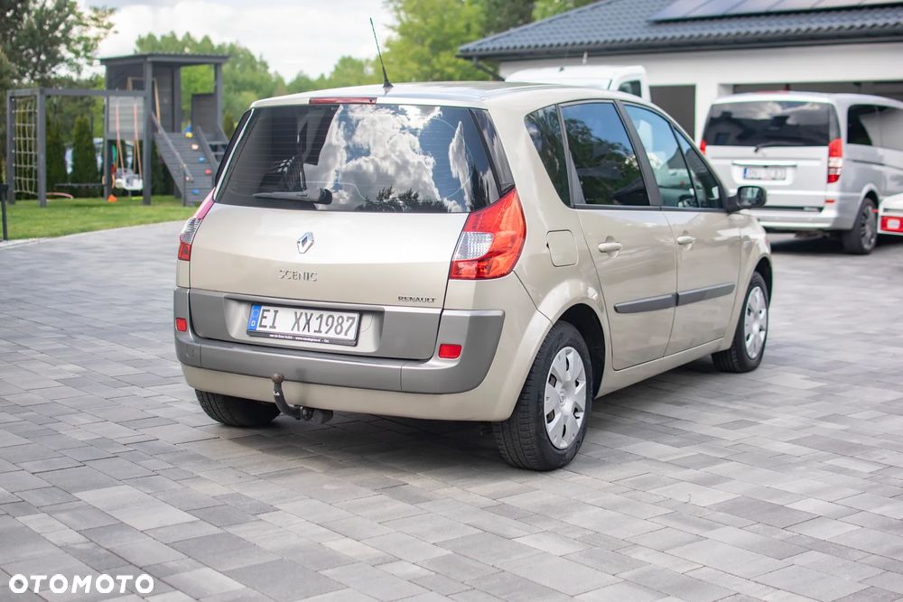 Renault Scenic - 12