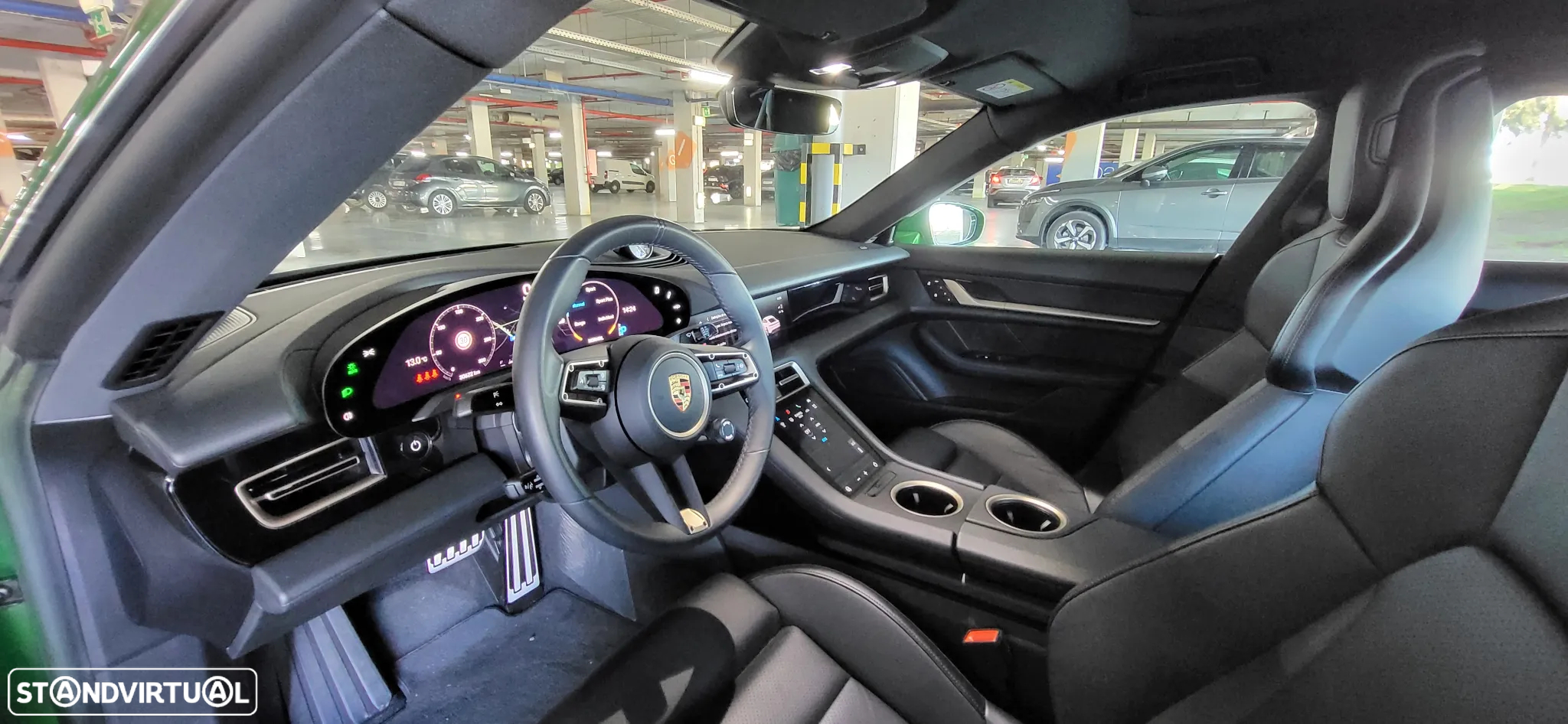 Porsche Taycan 4S - 12