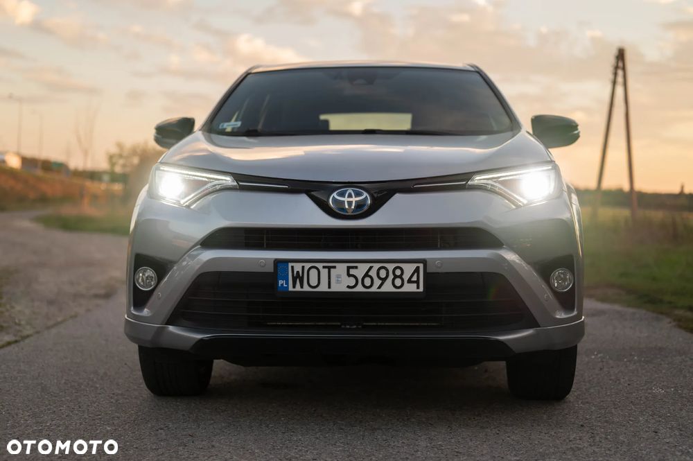 Toyota RAV4 Hybrid Selection 4x2 - 2
