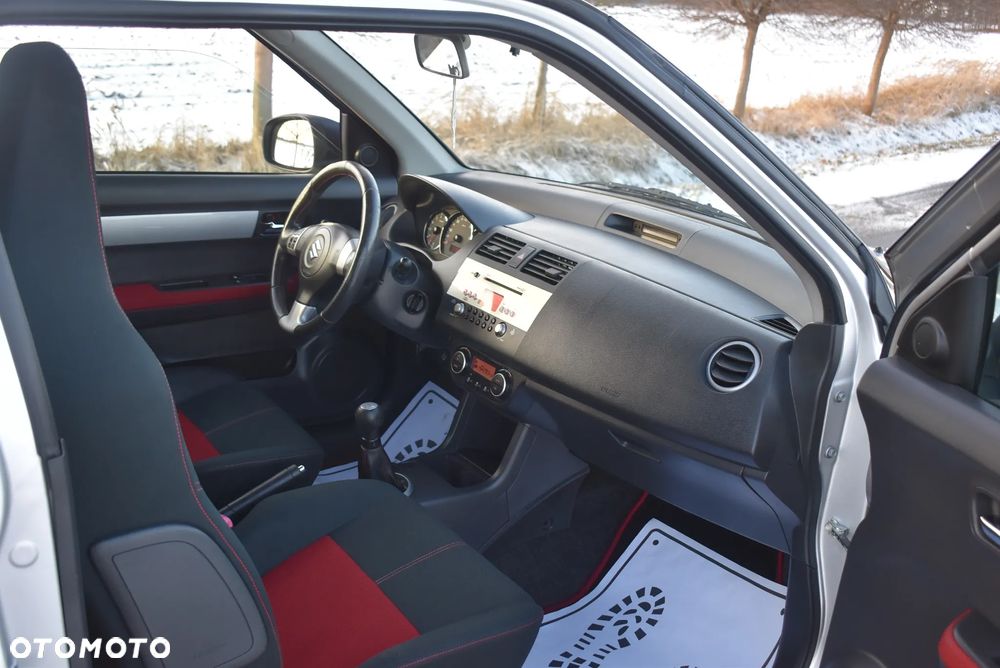 Suzuki Swift - 31