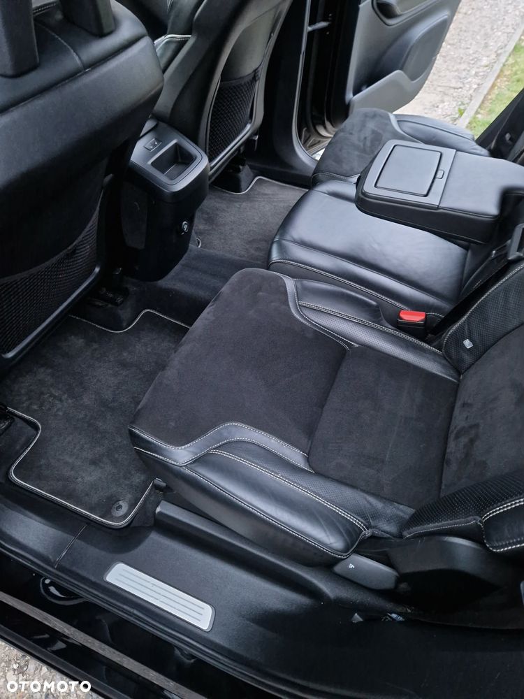 Volvo XC 90 D5 AWD R-Design 7os - 14