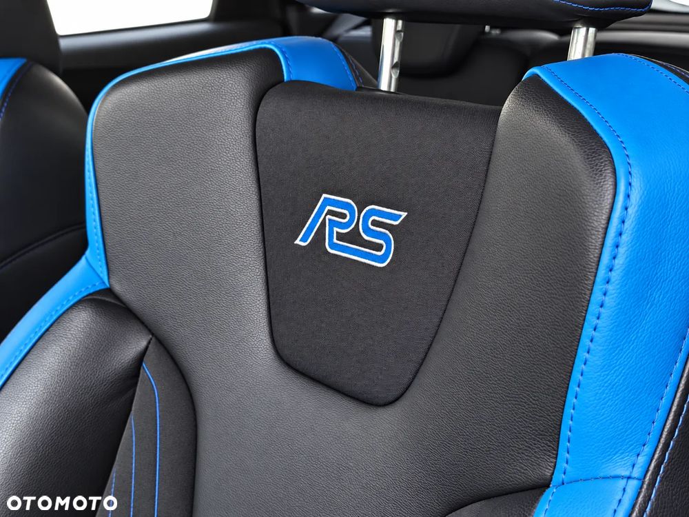 Ford Focus 2.3 EcoBoost RS - 13