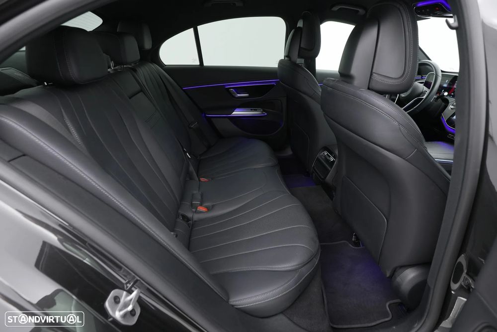 Mercedes-Benz E 220 d 9G-TRONIC Edition AVANTGARDE - 29