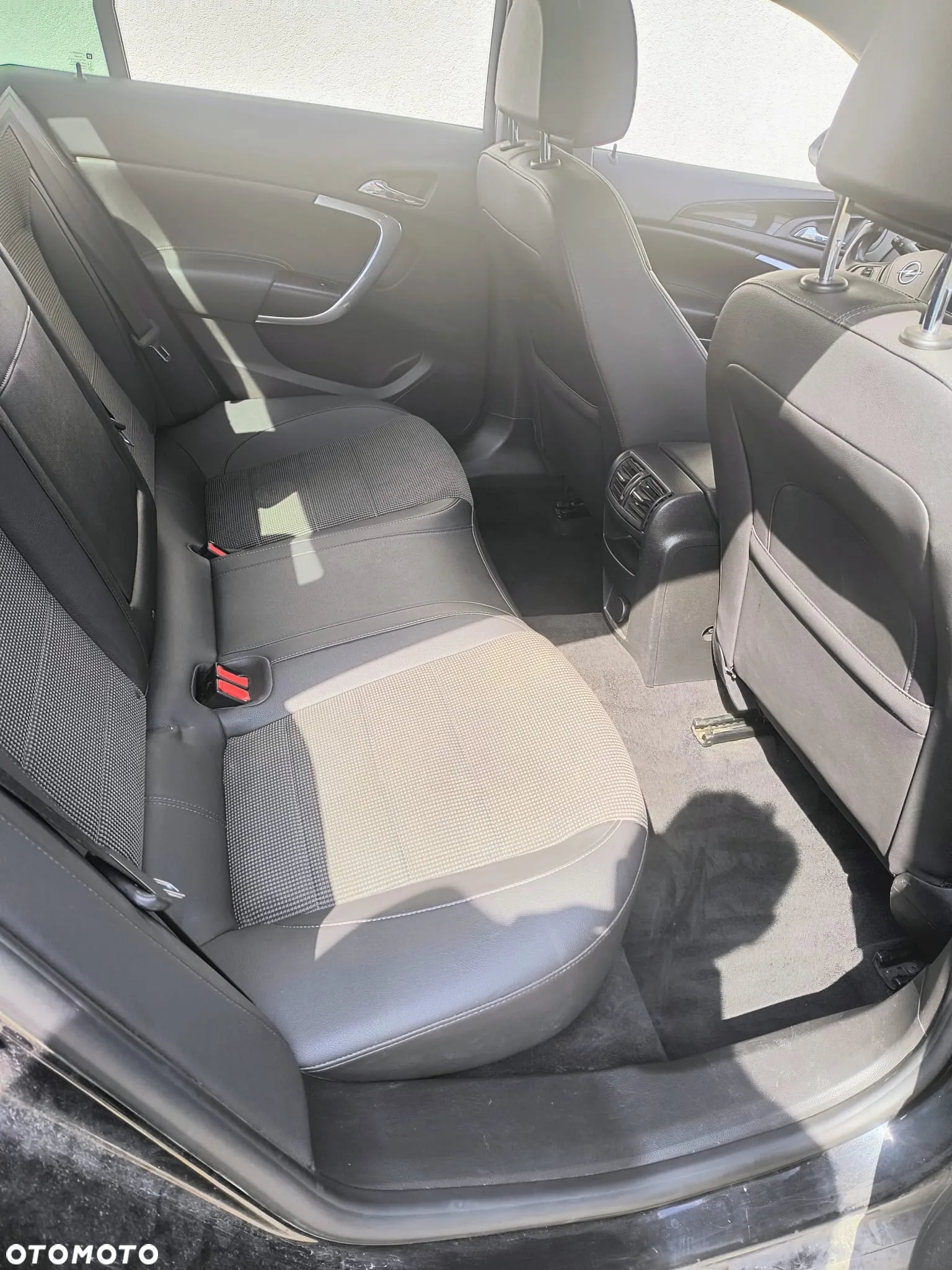 Opel Insignia 2.0 CDTI Cosmo - 9