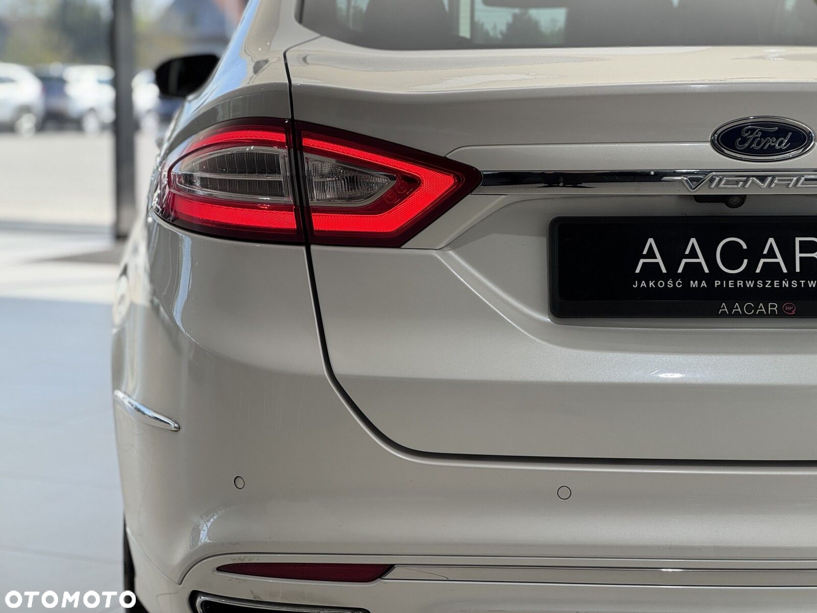 Ford Mondeo - 39