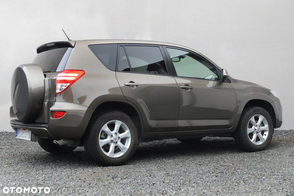 Toyota RAV4 2.0 VVT-i Premium MS - 4