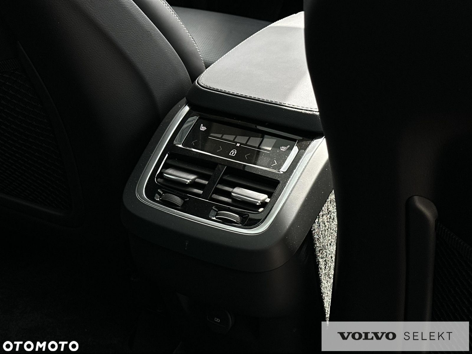 Volvo XC 90 - 20