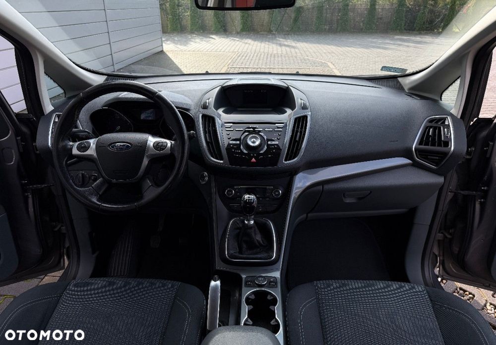 Ford Grand C-MAX - 15