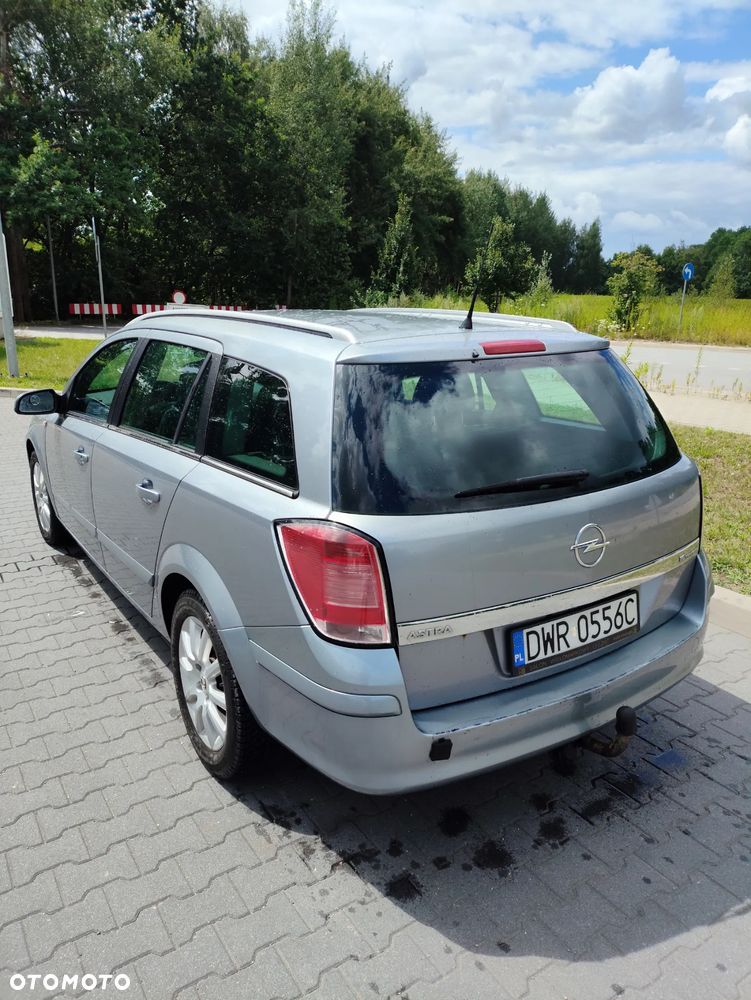Opel Astra 1.6 Cosmo - 4